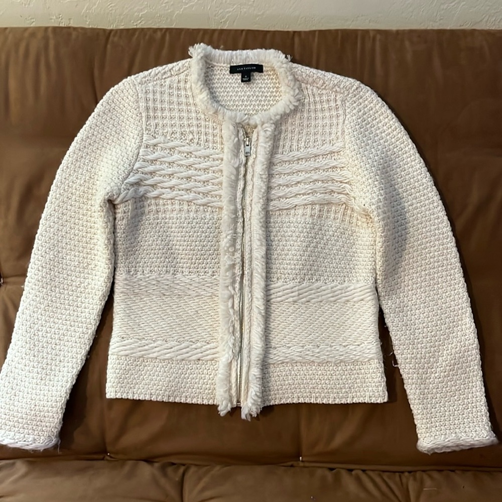 Elegant Ann Taylor sweater jacket size S.